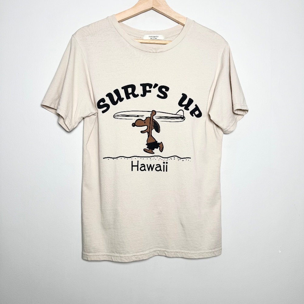 Rare Neutral Snoopy Surf Hawaii Cotton Blend Tee Sz Small